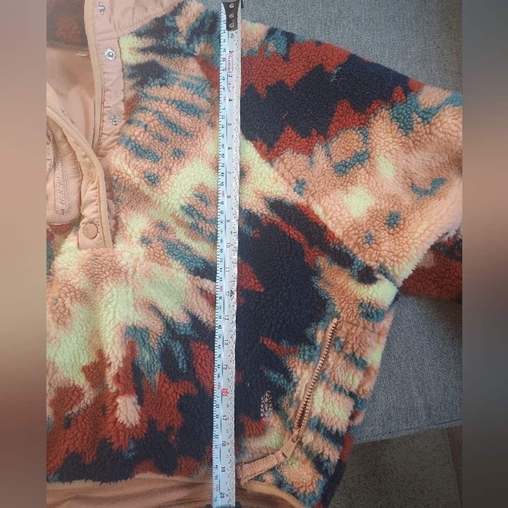 FP Movement Hit The Slopes Printed Pullover Womans Small in Oasis Combo Aurora - Picture 6 of 7